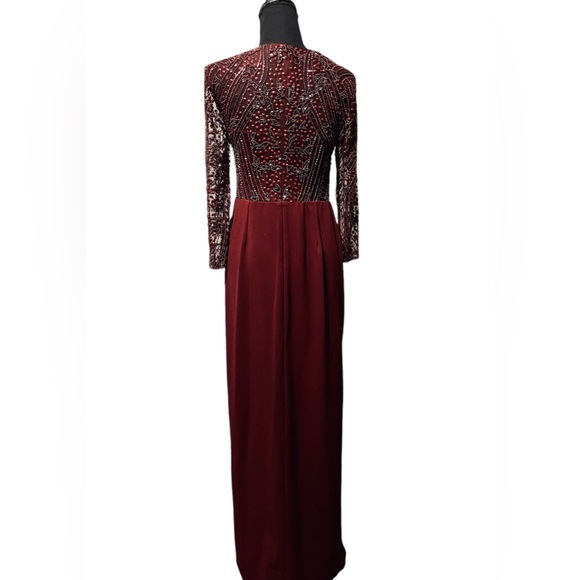 ADRIANNA PAPELL Burgundy Long Sleeve Sequin Maxi Sheath Evening Dress (NWT) - Picture 6 of 10